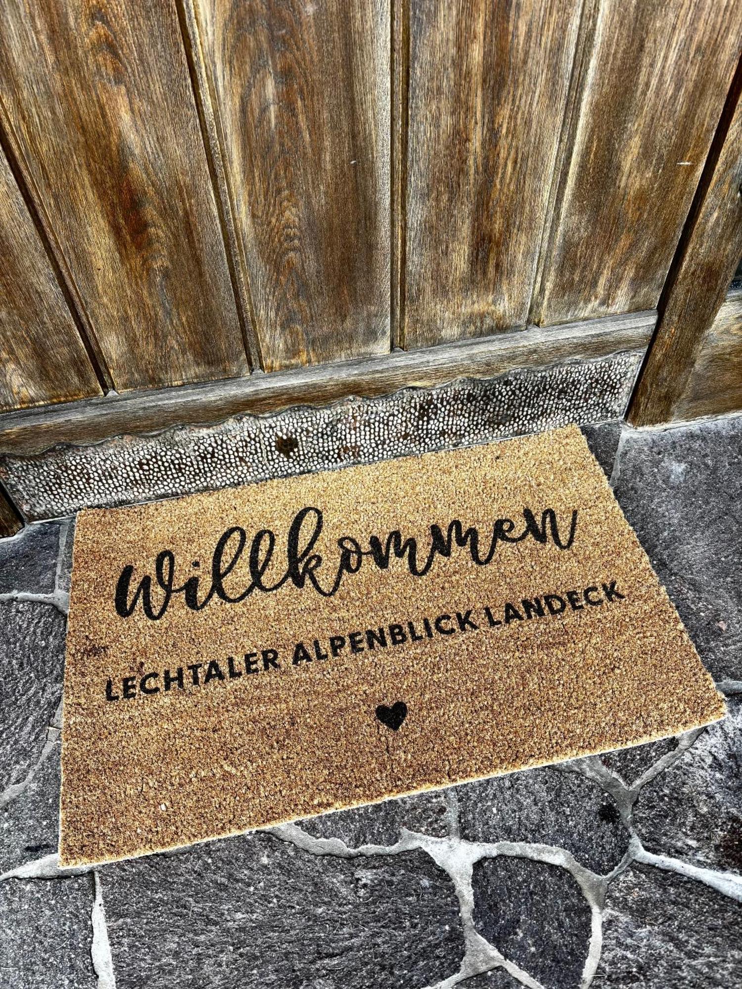 Lechtaler Alpenblick Landeck - Privatzimmer & Ferienwohnung المظهر الخارجي الصورة