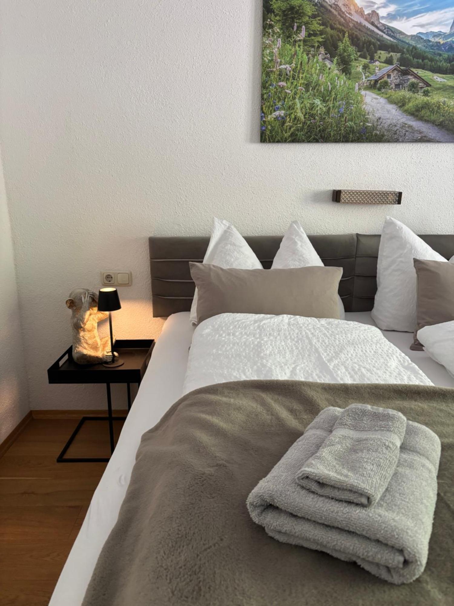 Lechtaler Alpenblick Landeck - Privatzimmer & Ferienwohnung المظهر الخارجي الصورة